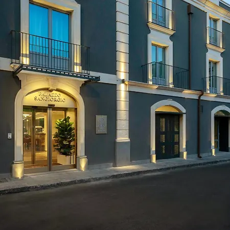 Palazzo Sangiorgio 호텔