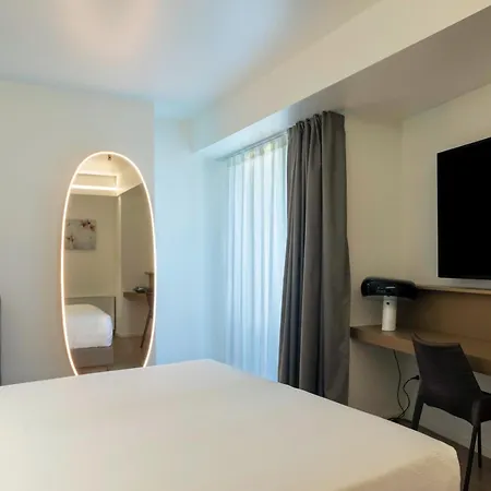 Szálloda Palazzo Sangiorgio 5*