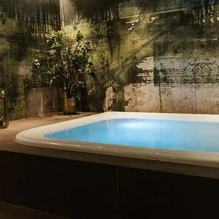 Palazzo Sangiorgio Szálloda 5*