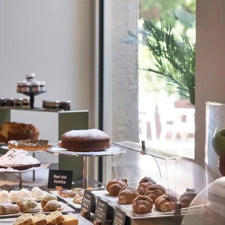 Szálloda Palazzo Sangiorgio 5*