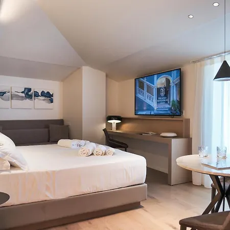 Szálloda Palazzo Sangiorgio 5*