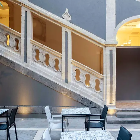 Szálloda Palazzo Sangiorgio