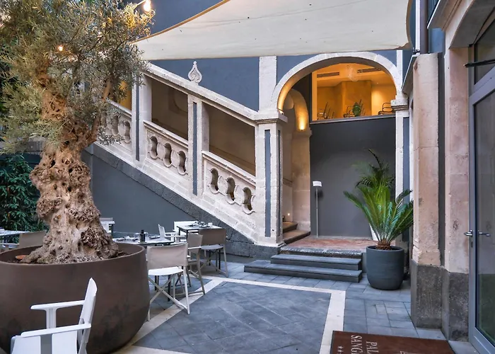 מלון Palazzo Sangiorgio 5*