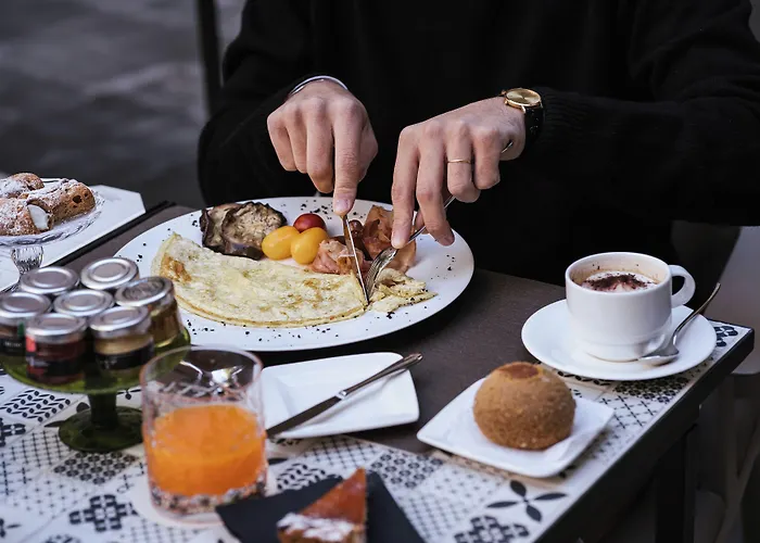 מלון Palazzo Sangiorgio 5*